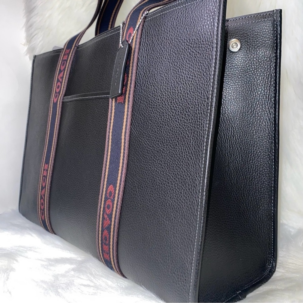 Coach Large Smith Tote New with tags - Picture 11 of 16